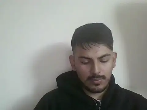Snapshot of Mateotubbe chatting on June 25, 2026, 10:26 pm Mateotubbe online show from June 25, 2026, 10:26 pm