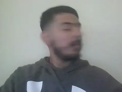 Snapshot of Mateotubbe chatting on January 6, 2026, 12:31 pm Mateotubbe online show from January 6, 2026, 12:31 pm