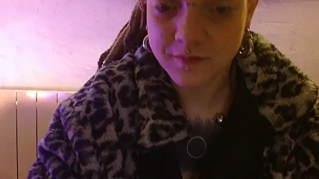 spiralhokkaido23 online show from February 8, 2026, 8:39 pm