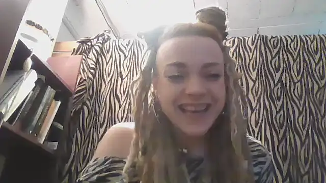 Snapshot of spiralhokkaido23 chatting on January 9, 2026, 9:27 am spiralhokkaido23 online show from January 9, 2026, 9:27 am