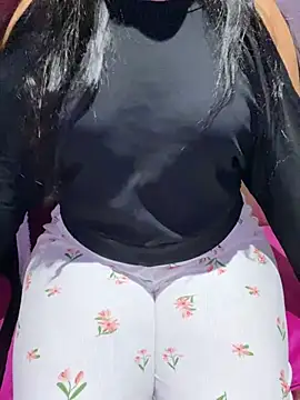 Lina Velvet  online show from January 31, 2026, 7:12 pm