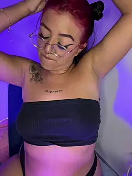 queen of you heart online show from February 9, 2026, 2:42 am