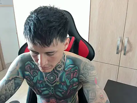 Chrissblack online show from March 4, 2026, 1:41 pm