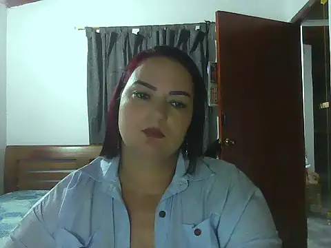 Snapshot of Roja_tentacion chatting on March 3, 2026, 10:28 pm Roja tentacion online show from March 3, 2026, 10:28 pm