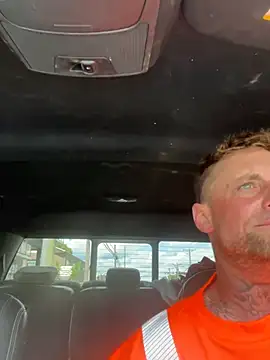WIDBIGWHITECOCK online show from July 10, 2026, 6:19 pm