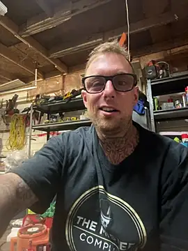 WIDBIGWHITECOCK online show from June 27, 2026, 4:29 am
