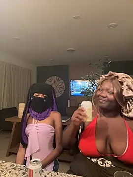 princesssukii online show from August 8, 2026, 5:14 am