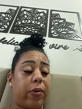 Snapshot of Cachinhossfd chatting on February 6, 2026, 6:37 pm Cachinhossfd online show from February 6, 2026, 6:37 pm