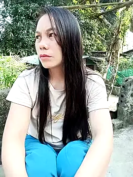 vanvan005 online show from May 16, 2026, 12:09 am