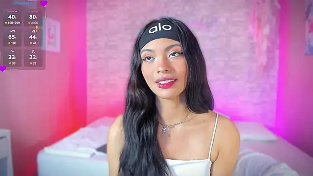 ayla lux online show from March 8, 2026, 10:57 pm