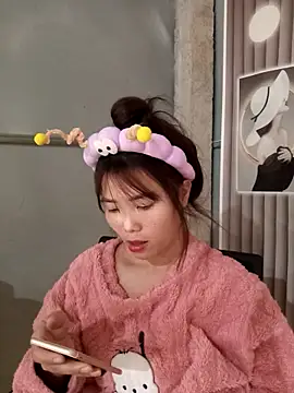 Happy sweet1 online show from January 14, 2026, 1:42 am