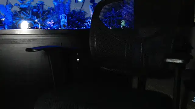 Snapshot of EspanolVato chatting on January 6, 2026, 10:19 am EspanolVato online show from January 6, 2026, 10:19 am