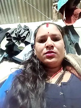 Hot hiuj online show from February 10, 2026, 8:08 pm