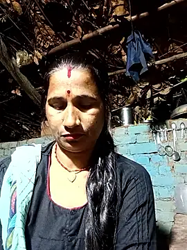 Hot bhi38 online show from May 5, 2026, 8:23 pm