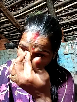 Snapshot of Hot_bhi38 chatting on June 18, 2026, 8:03 pm Hot bhi38 online show from June 18, 2026, 8:03 pm