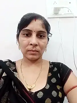 Hot ree85 online show from May 7, 2026, 10:18 am