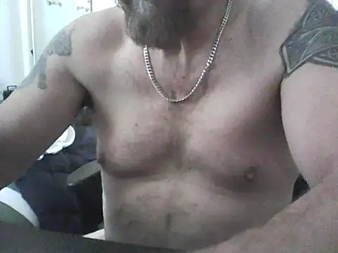 Snapshot of loudandproud chatting on June 1, 2026, 1:17 am loudandproud online show from June 1, 2026, 1:17 am