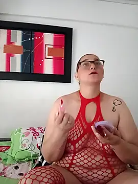 natalliecoopers online show from February 13, 2026, 8:53 pm