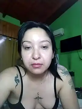 Snapshot of Johanna100718 chatting on January 13, 2026, 1:09 am Johanna100718 online show from January 13, 2026, 1:09 am