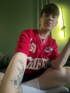 ravenryx online show from March 7, 2026, 3:39 pm