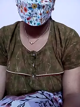 Ammu14399 online show from April 15, 2026, 5:06 pm