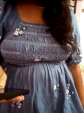 Ammu14399 online show from April 25, 2026, 8:06 am