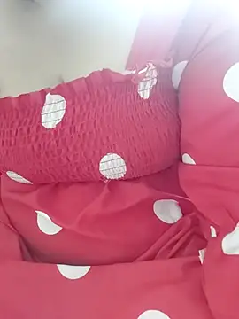 Lovelygirl05 online show from January 6, 2026, 5:22 am