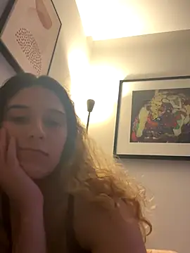 joanaguerreiru online show from January 5, 2026, 11:41 pm