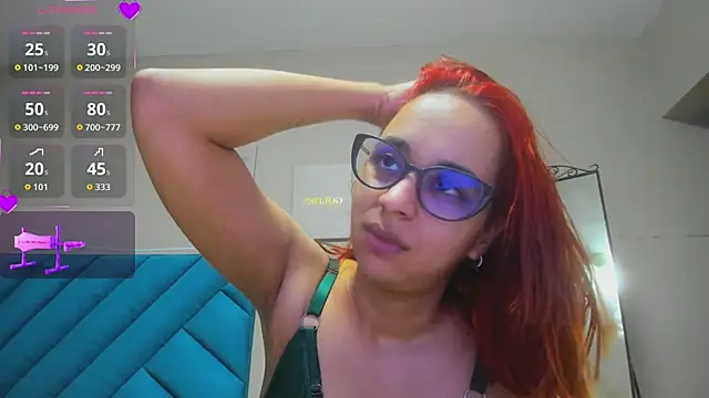 Snapshot of anna_taylor_ chatting on February 6, 2026, 8:27 pm anna taylor online show from February 6, 2026, 8:27 pm