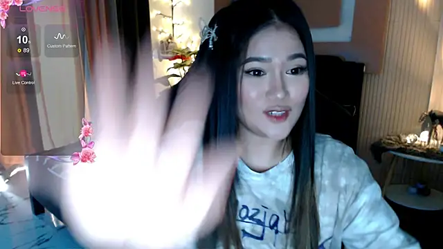 simplykhate online show from February 6, 2026, 1:34 am