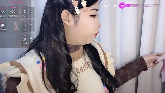 Snapshot of Missqiu-w chatting on February 12, 2026, 7:30 am Missqiu-w online show from February 12, 2026, 7:30 am