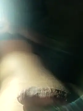 Hoangvan99997 online show from March 11, 2026, 10:04 pm