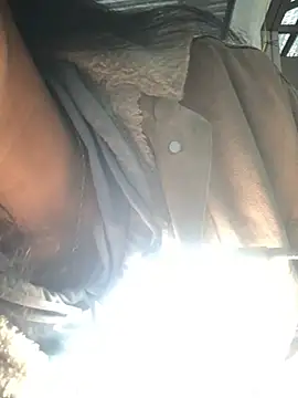 Minhkhue121 online show from February 5, 2026, 12:50 am