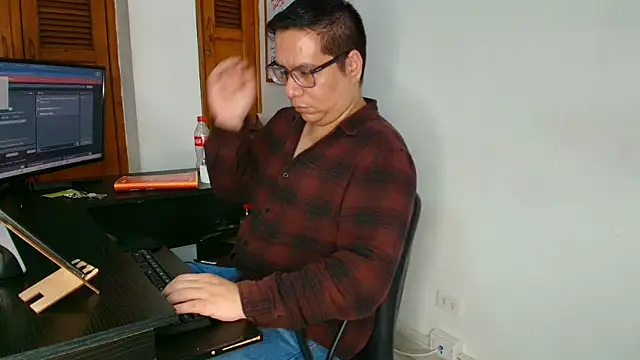 chubby16cm online show from January 10, 2026, 11:22 pm