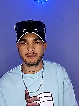 Fernandocj  online show from January 5, 2026, 8:12 pm