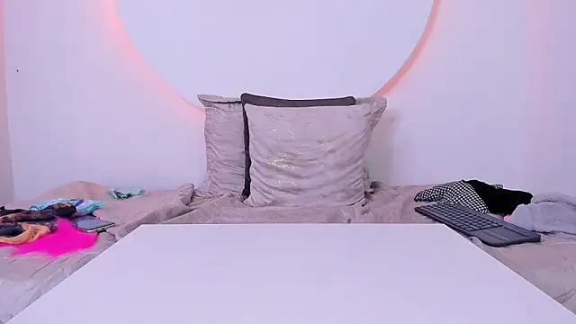 Snapshot of AmberJoyMilf chatting on February 8, 2026, 12:41 am AmberJoyMilf online show from February 8, 2026, 12:41 am