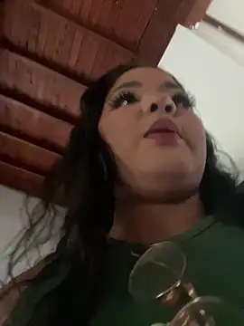 Isabella Belmont online show from February 5, 2026, 8:26 pm