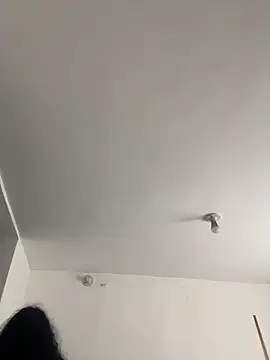 Isabella Belmont online show from March 12, 2026, 4:00 pm