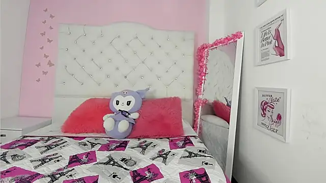 Mia Miller001 online show from March 30, 2026, 8:32 pm