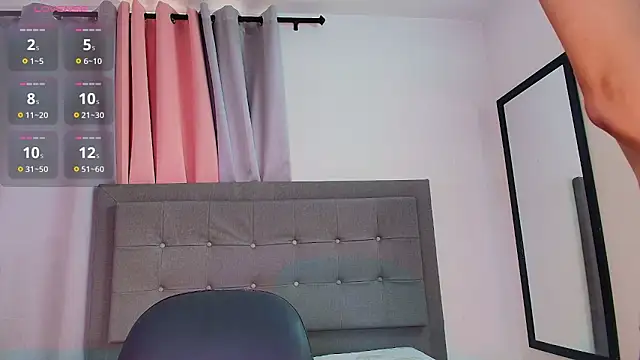 Snapshot of saray_reesee chatting on February 15, 2026, 7:02 pm saray reesee online show from February 15, 2026, 7:02 pm