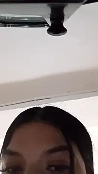 Snapshot of saray_reesee chatting on February 27, 2026, 3:56 pm saray reesee online show from February 27, 2026, 3:56 pm