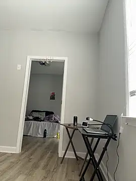 xouniq online show from March 23, 2026, 6:08 pm