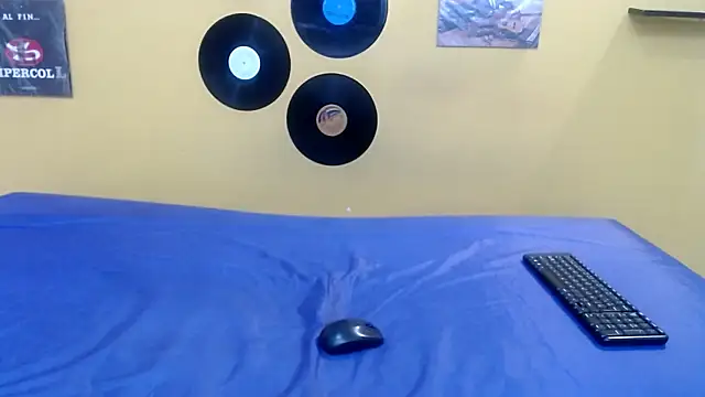 marcelasweet457 online show from April 3, 2026, 1:50 pm