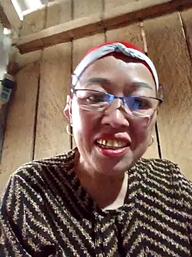 Agnes-baby online show from February 14, 2026, 5:29 am