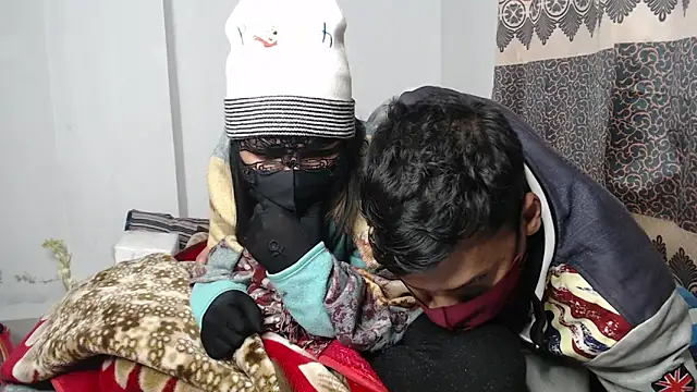 Snapshot of StarryWhispers chatting on January 6, 2026, 9:41 pm StarryWhispers online show from January 6, 2026, 9:41 pm