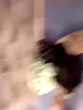 andreslo2026 online show from April 23, 2026, 3:46 pm