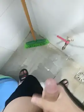 Snapshot of thich_lo chatting on January 16, 2026, 3:16 pm thich lo online show from January 16, 2026, 3:16 pm