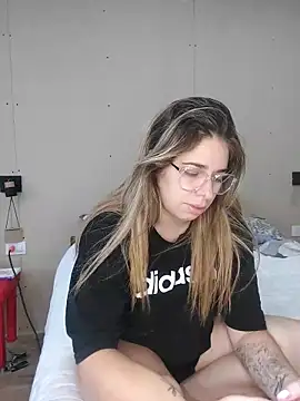 soyanahii online show from March 25, 2026, 9:35 pm