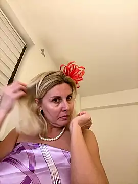 Amelia9798 online show from January 12, 2026, 7:20 pm