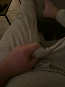 Dominic2295 online show from January 12, 2026, 5:14 am